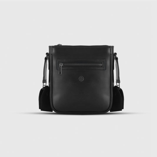 LeCuir Essential Crossbody