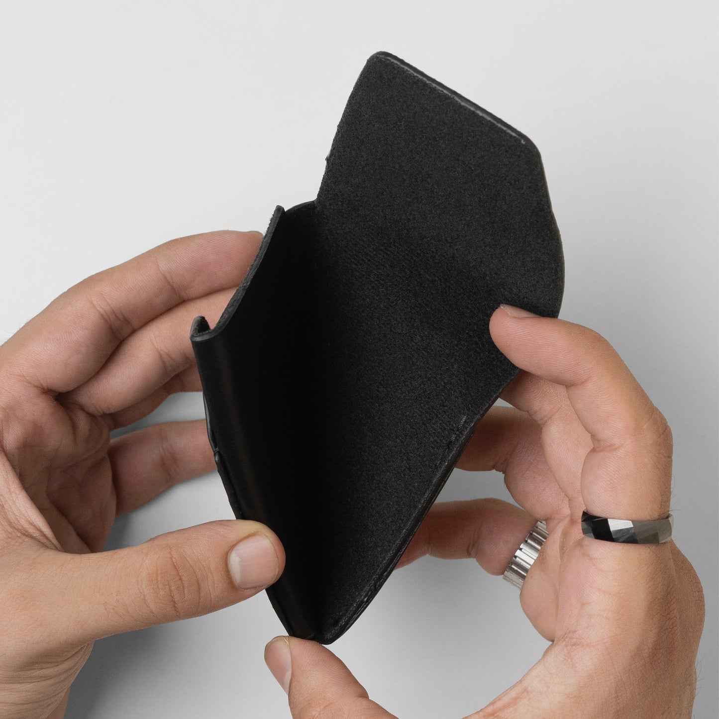 LeCuir Pocket