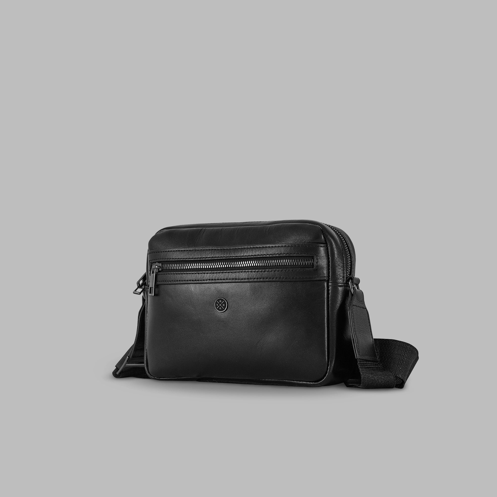 LeCuir Compact Crossbody