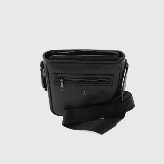 LeCuir Essential Crossbody