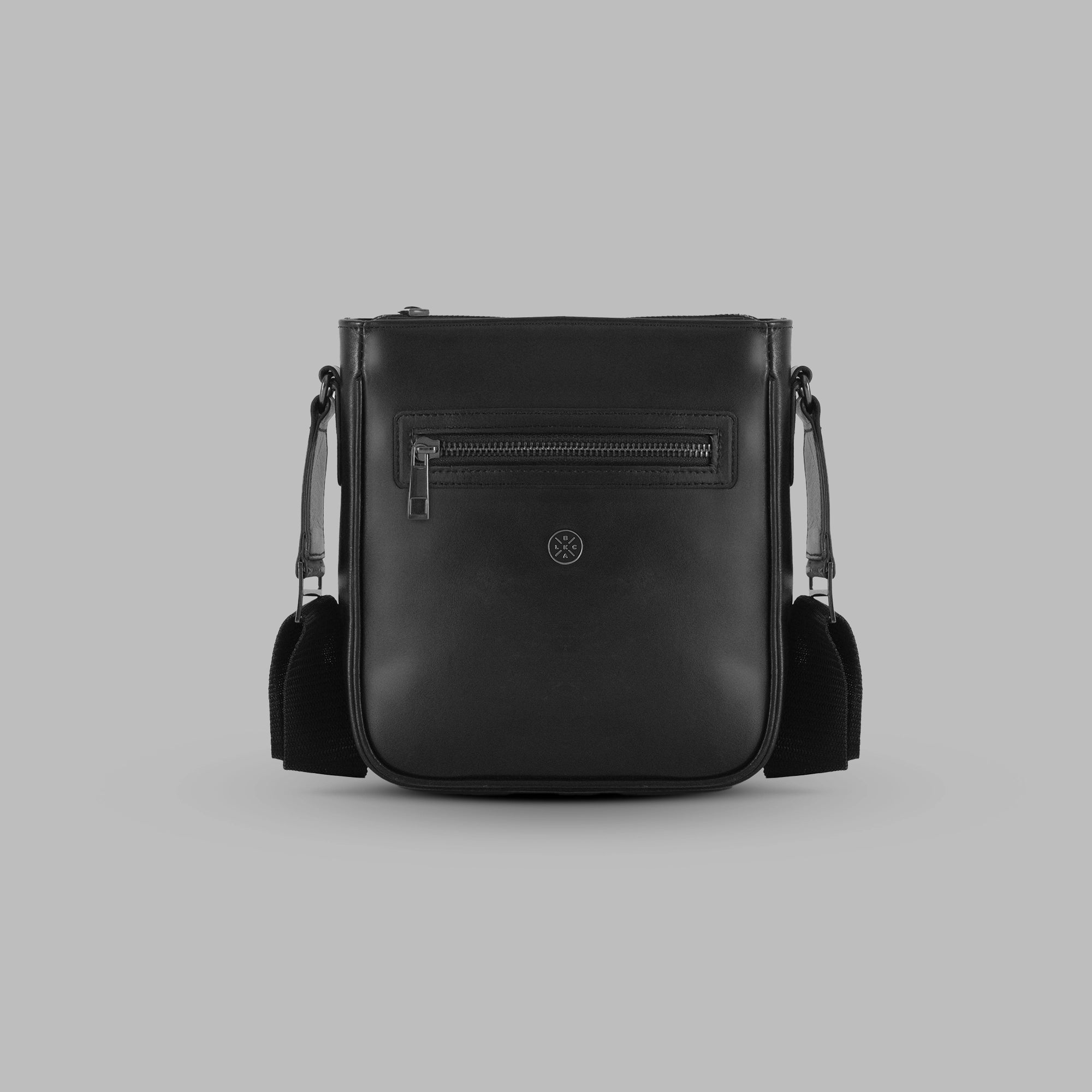LeCuir Essential Crossbody