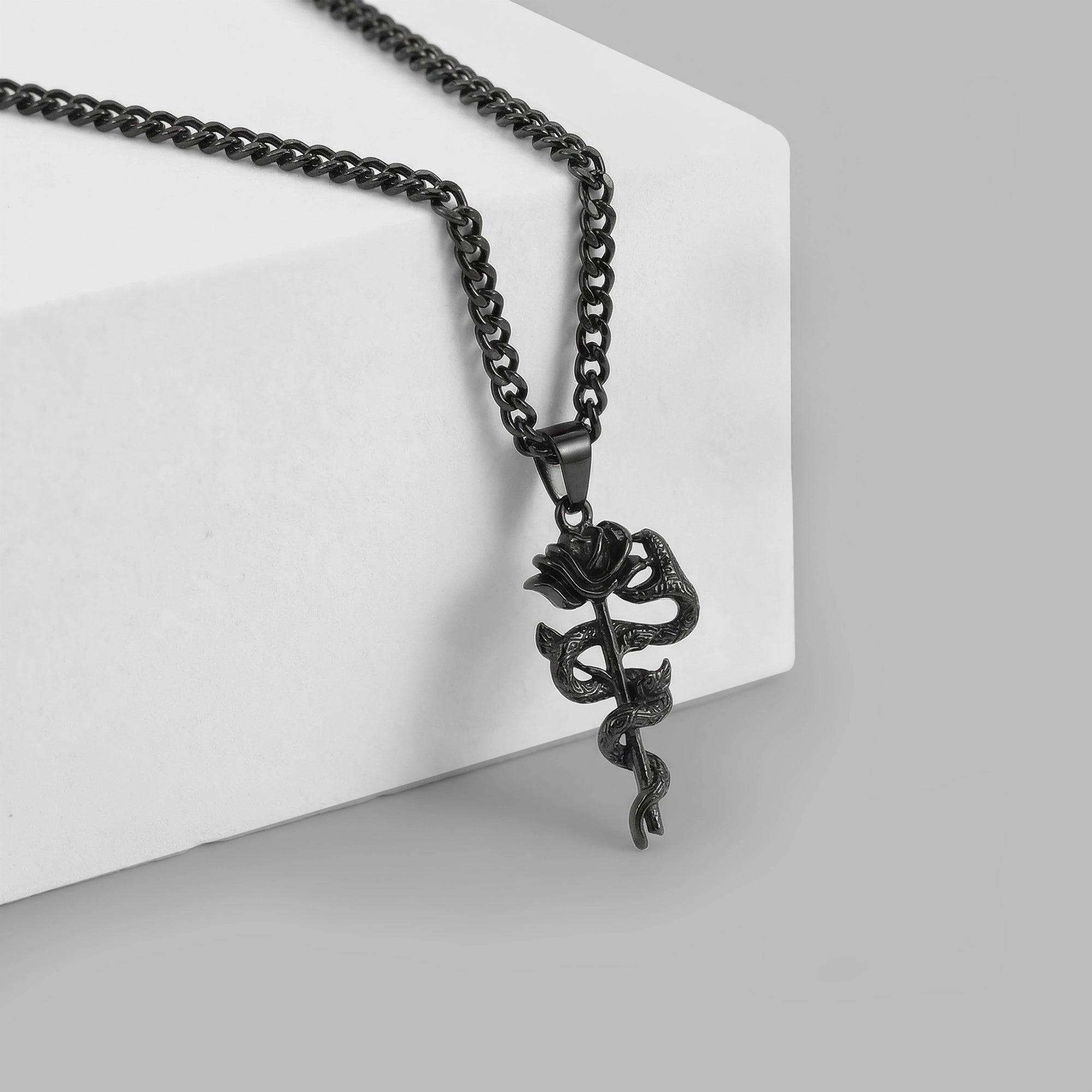 Venom's Kiss Pendant