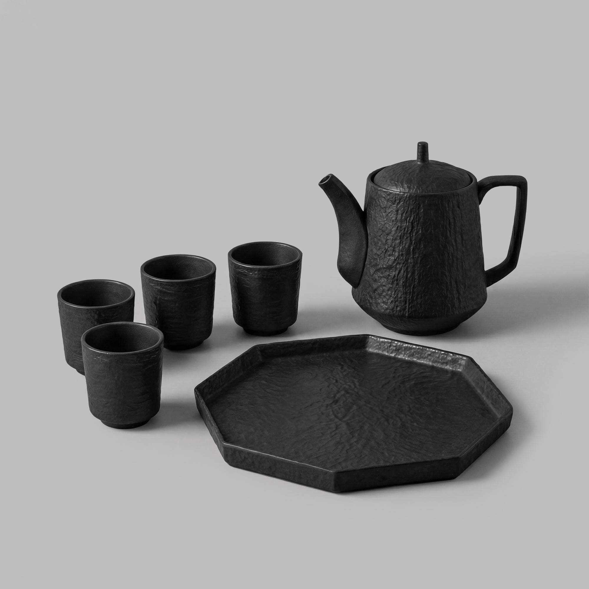 Kuro Tea Set